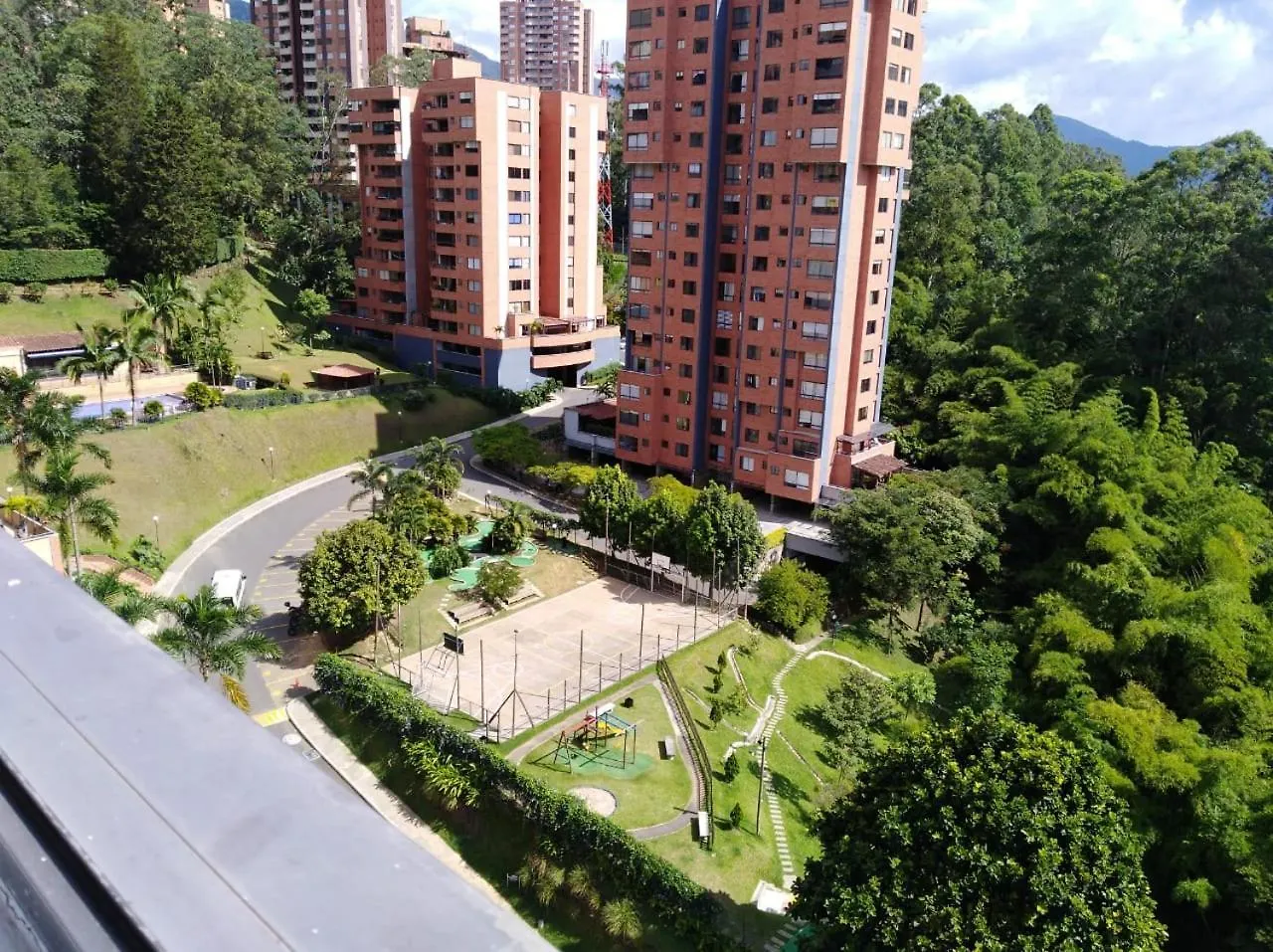 Parque Residencial La Campina Hotel Medellin 0*,  Colombia